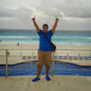 Meet your Posher, Javier